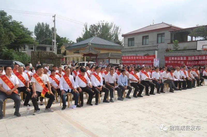 黃渚鎮(zhèn)最新領(lǐng)導(dǎo),黃渚鎮(zhèn)最新領(lǐng)導(dǎo)團(tuán)隊(duì)，引領(lǐng)未來(lái)，共筑輝煌