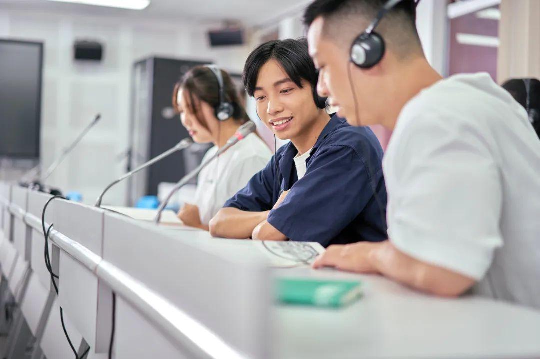 2024新澳門(mén)原料免費(fèi)大全,實(shí)際確鑿數(shù)據(jù)解析統(tǒng)計(jì)_月光版68.224
