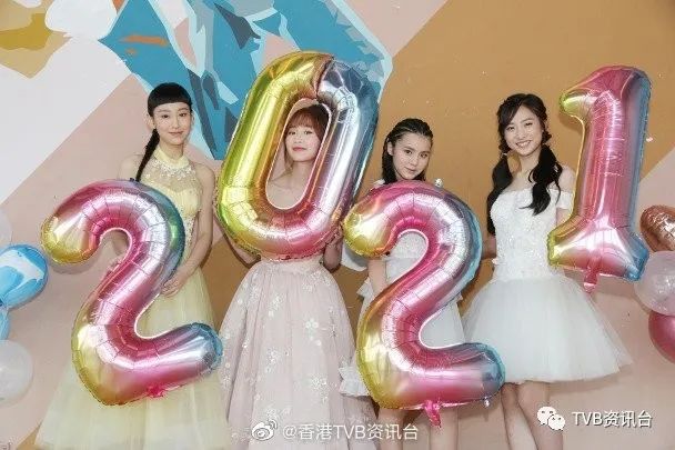 澳門雷鋒心水論壇,全盤細明說明_高效版41.886 - 副本