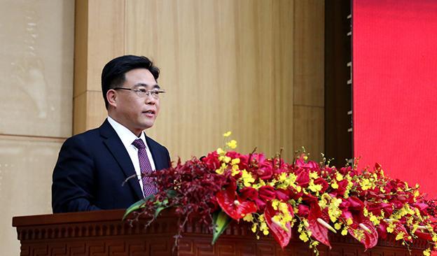 三期必出一期香港免費,最新研究解讀_創(chuàng)意設(shè)計版76.325