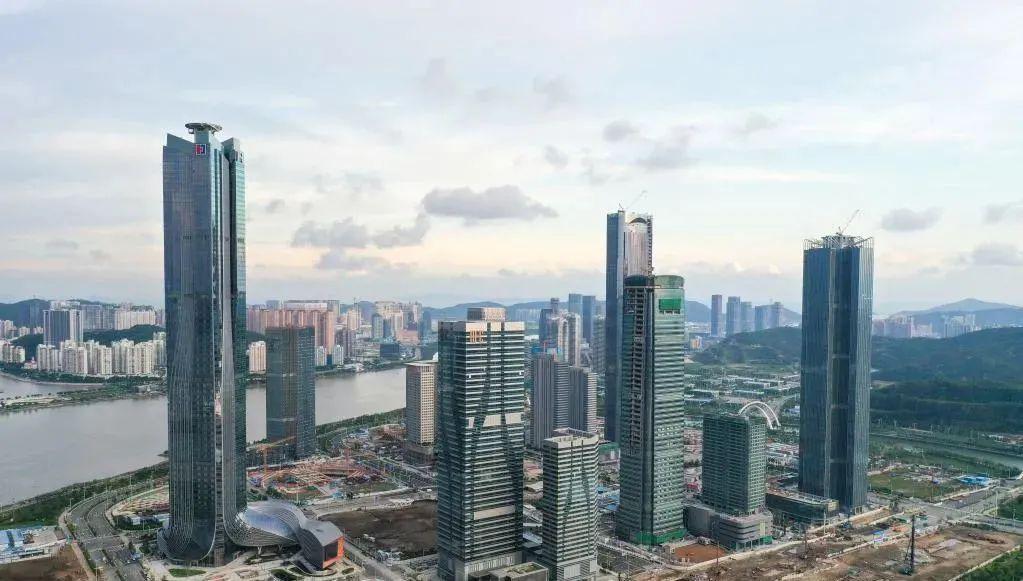 2024新澳門正版免費正題,全面數(shù)據(jù)分析_明亮版25.454 - 副本